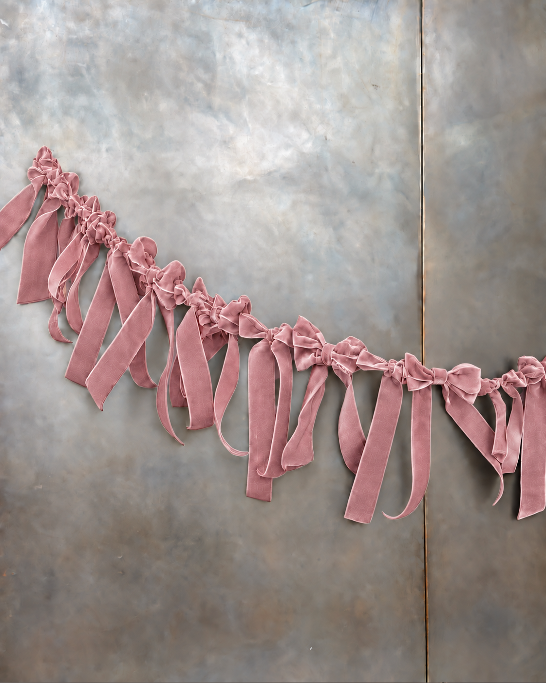 Velvet Bow Garland — Blush Pink